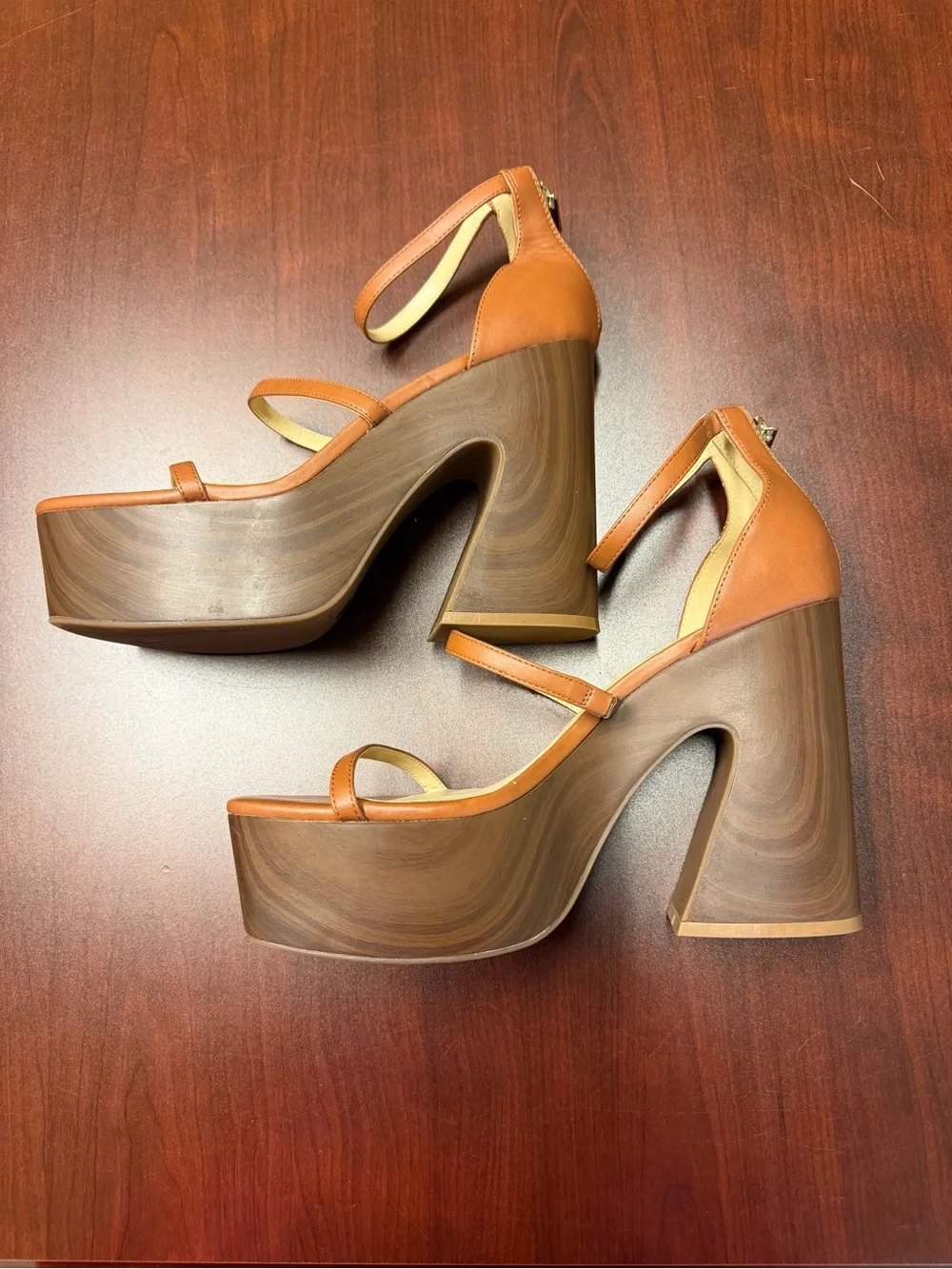 Jessica Simpson Brown Tan Platform Sandals